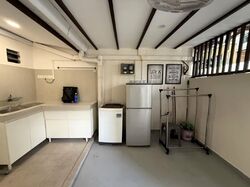 Crane Road (D15), Terrace #562924071